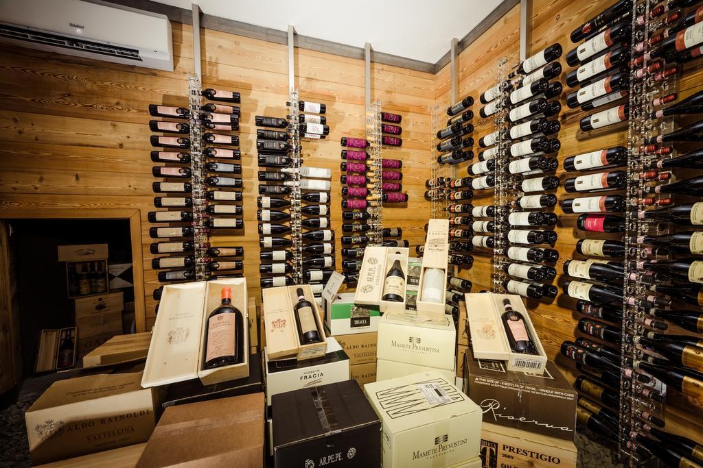 Poggiridenti Wine Hotel Retici Balzi מראה חיצוני תמונה
